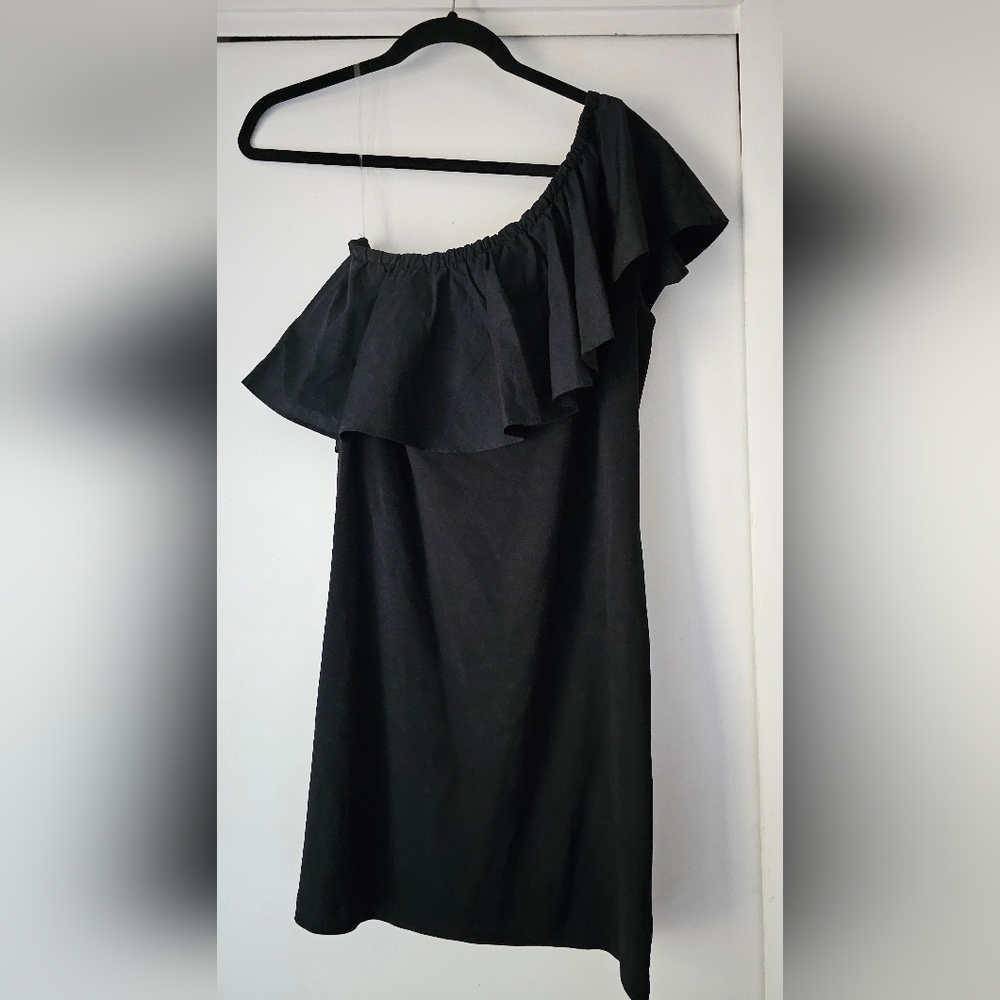 One Shoulder Ruffle Sleeveless Dress